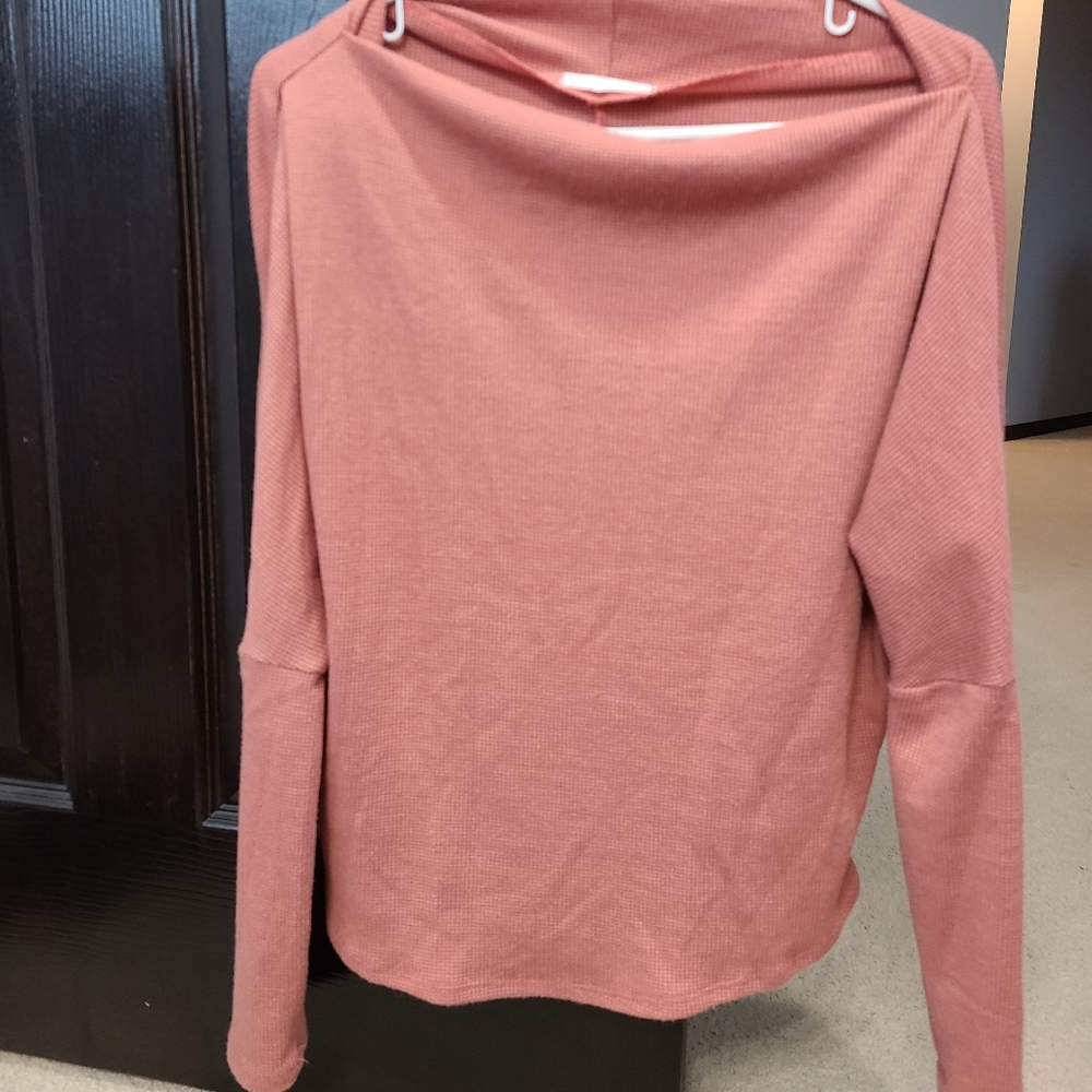 Dolman style sleeve sweater Medium
